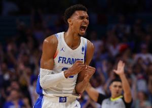 两年没代表法国比赛了！文班：现在不想念NBA 但特别想念FIBA赛场